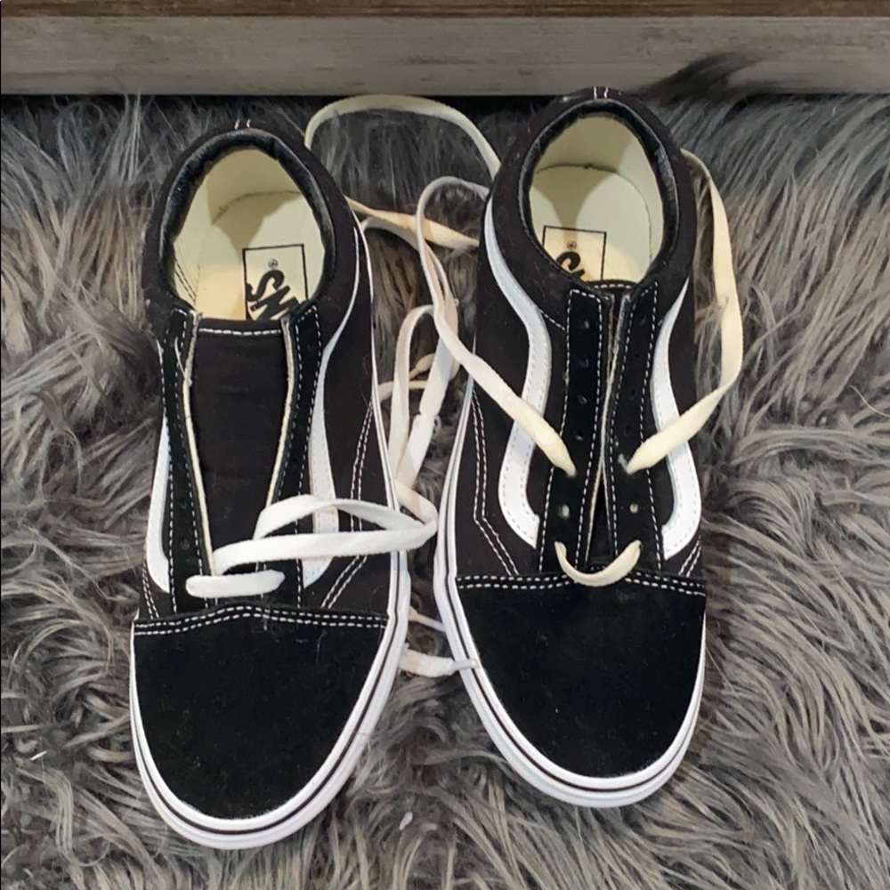 Black Vans 7.5
